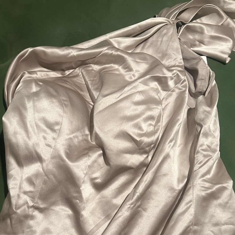 Chic One Shoulder Satin Dress in Cream
